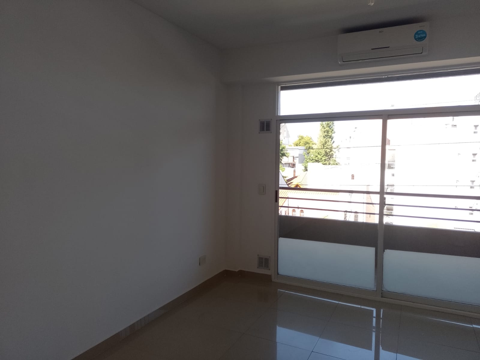 WhatsApp Image 2023-04-11 at 11.20.07