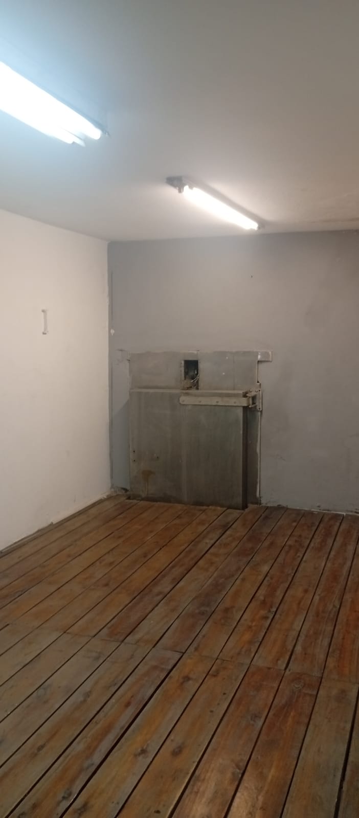 Alquiler de depósito en Adrogué