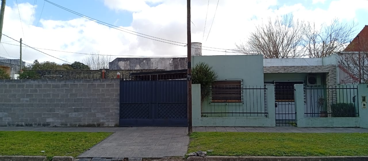 ALQUILER DE CASA EN BURZACO