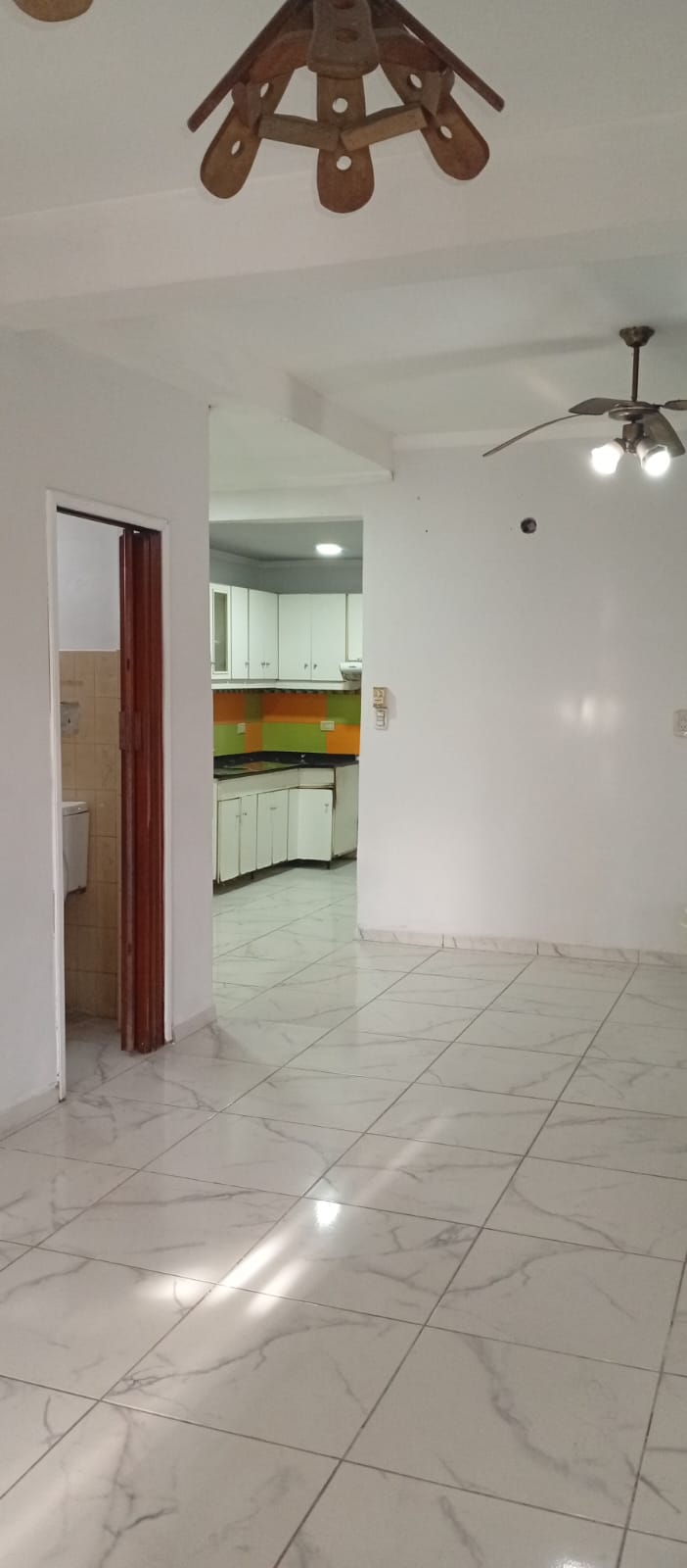 Galpon con vivienda en ALQUILER